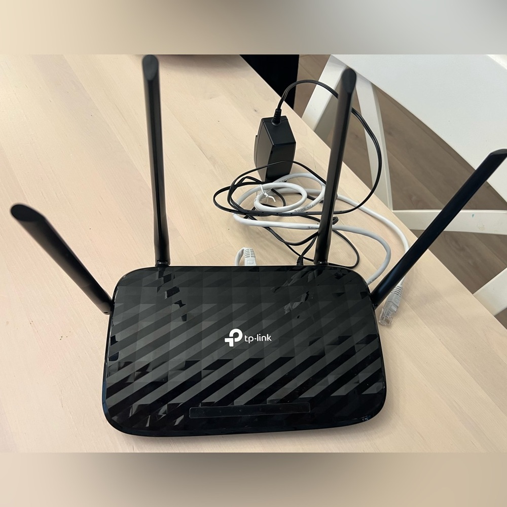 TP-Link AC1200 Gigabit WiFi Router
